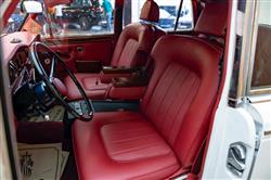 Rolls Royce Silver Wraith II